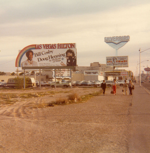 Grandinetti Collection - Doug Henning 1979 Las Vegas Billboard